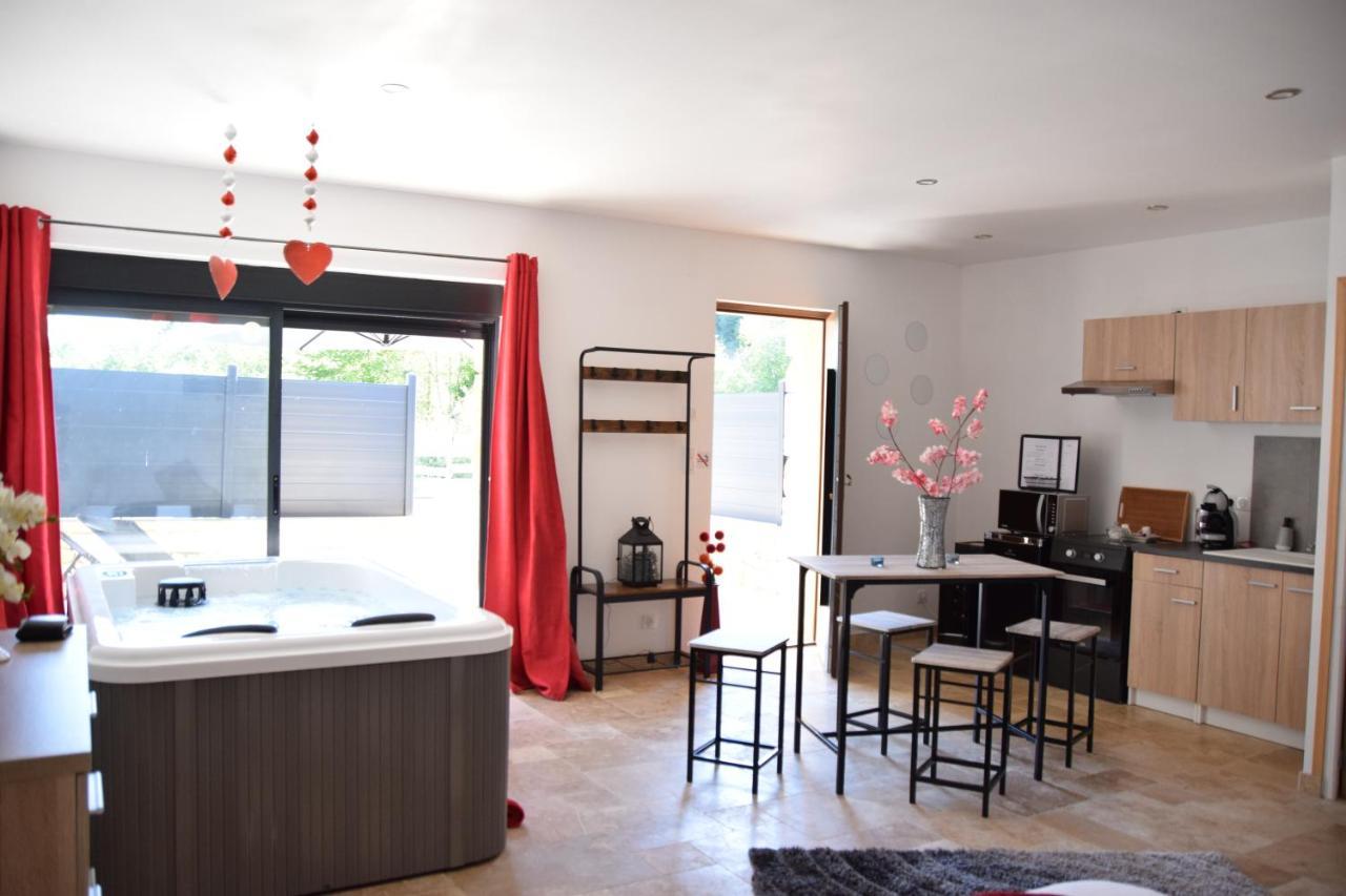 Gites Spa De Charme L Etoile Spa Beynac-et-Cazenac Dış mekan fotoğraf